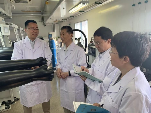 黄A无码片内射无码视频