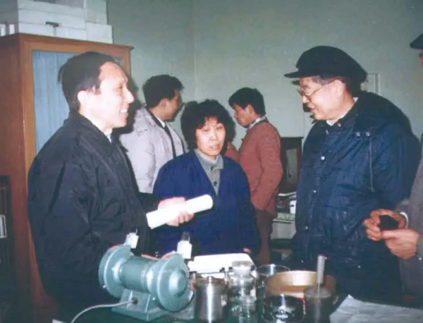 黄A无码片内射无码视频